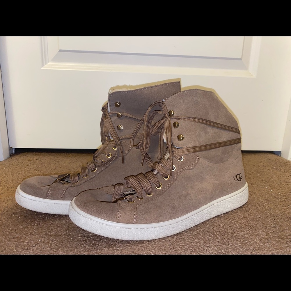 Ugg Boot